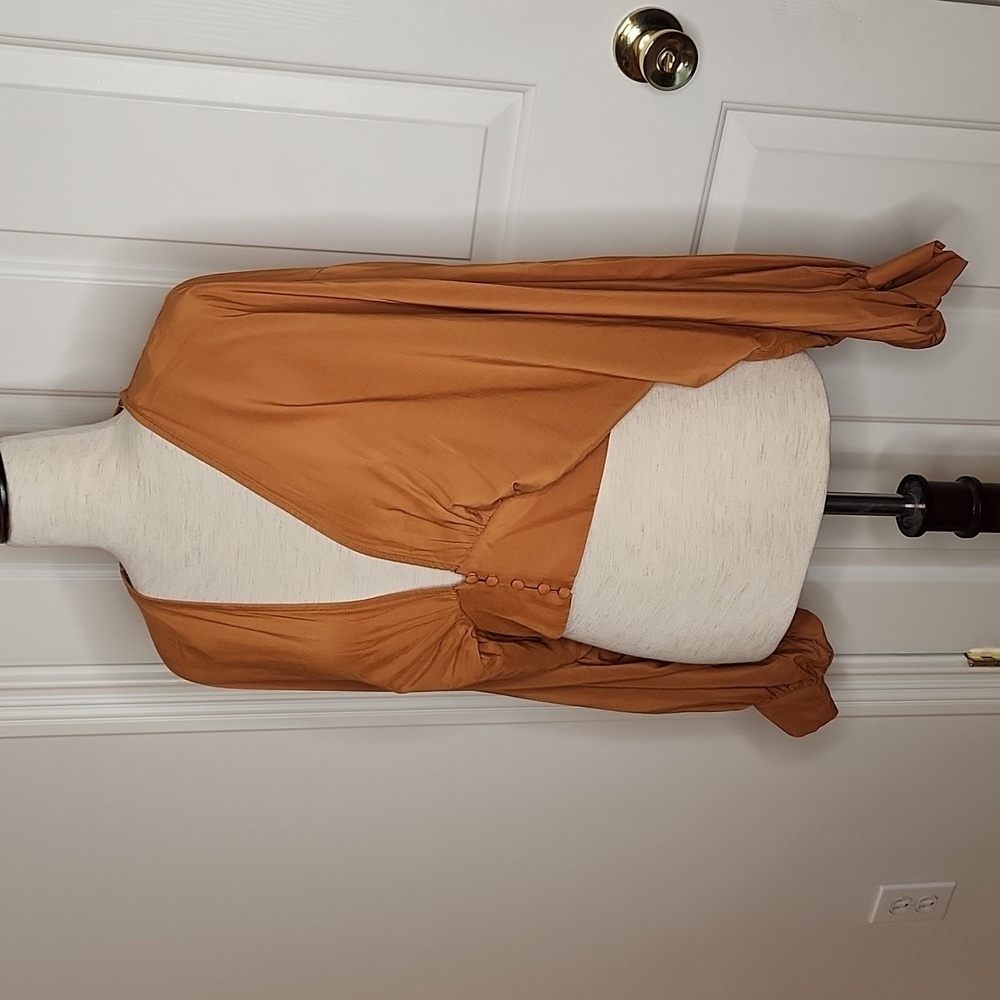 Do+Be Cocoa Brown Long Sleeve Crop Top Size S NWT - Picture 4 of 16